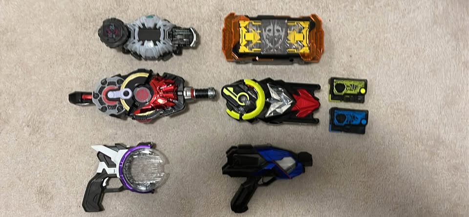 Kamen rider belts and items bulk - photo 2