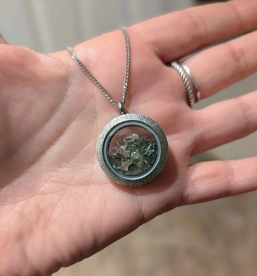 Genuine Moldevite & Herkimer diamond floating pendant 💚 💎 image indicator(2)