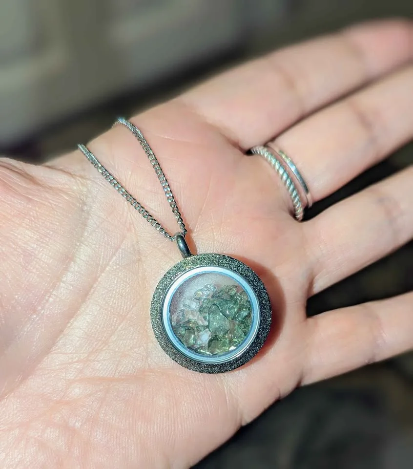 Genuine Moldevite & Herkimer diamond floating pendant 💚 💎 image indicator(5)