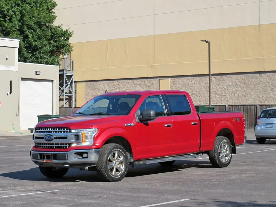 2020 Ford f-150 xlt 8 cyl 4wd supercrew 6.5' box no accidents thumbnail