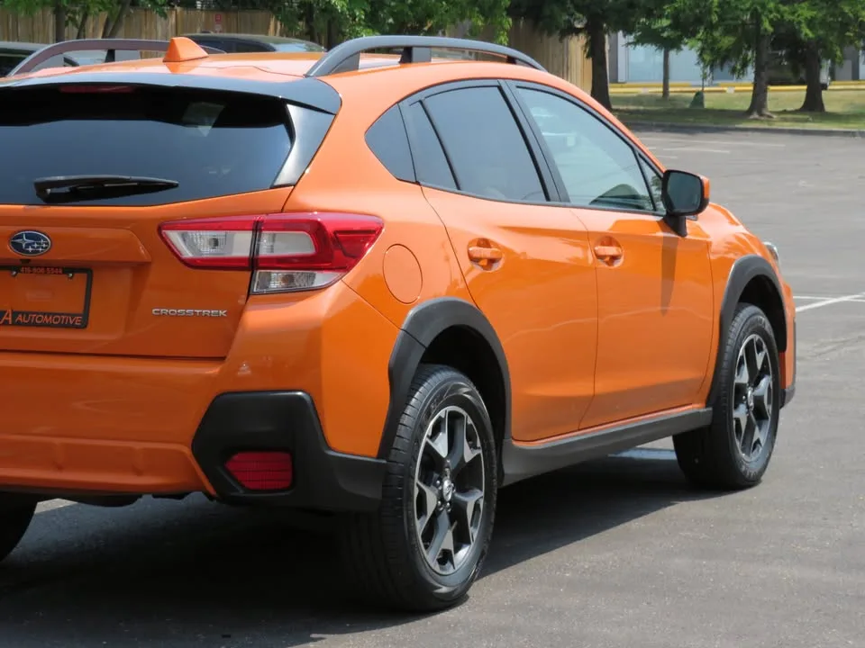 2018 Subaru crosstrek touring awd w/ carplay b.camera heated sea image indicator(6)