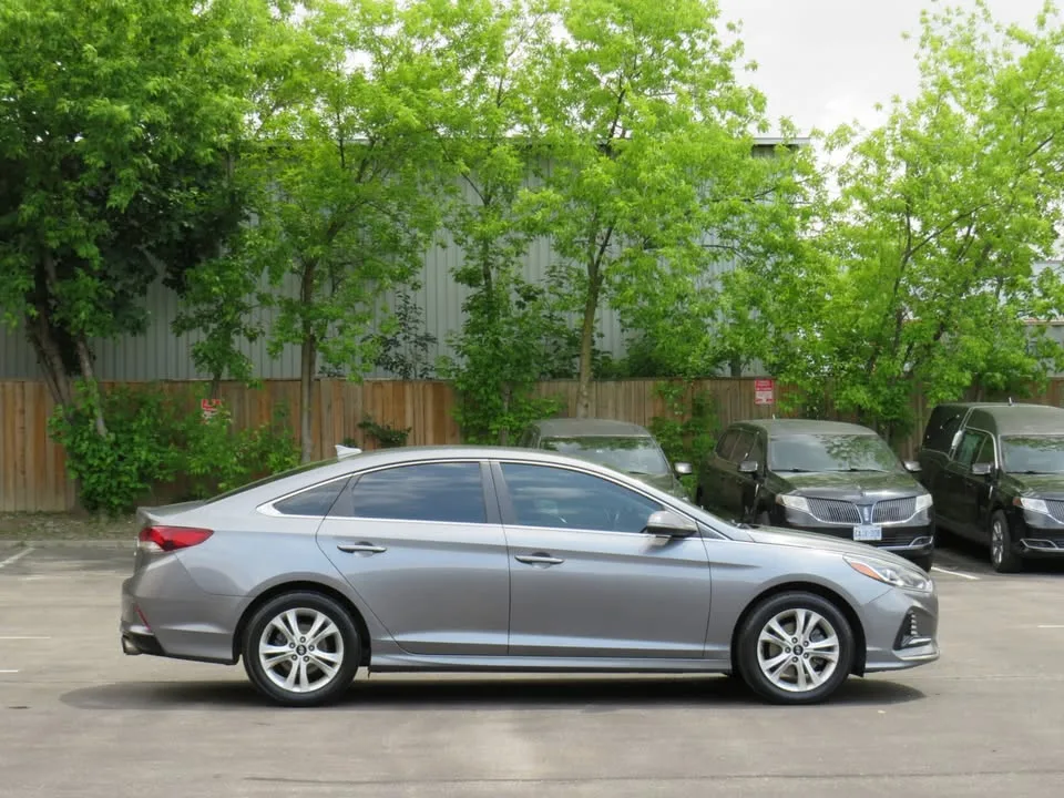 2018 Hyundai sonata automatic w/carplay camera heated seats blue image indicator(5)