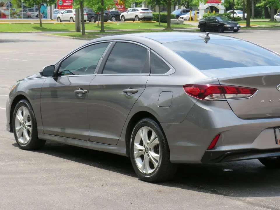 2018 Hyundai sonata automatic w/carplay camera heated seats blue image indicator(9)