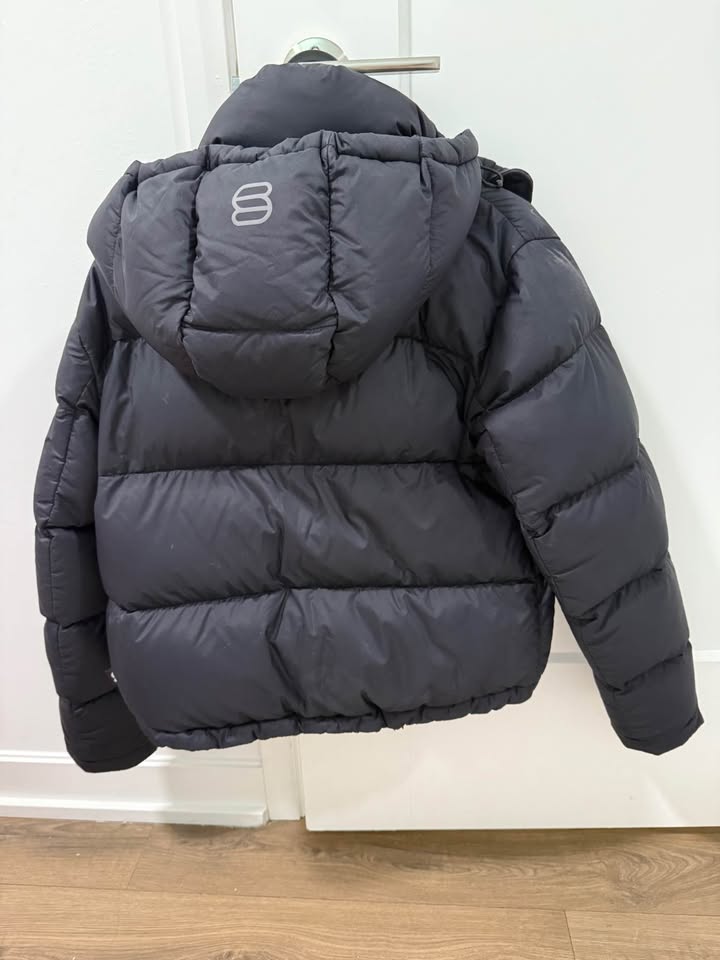 Aritzia Superpuff Size 3XS - photo 3