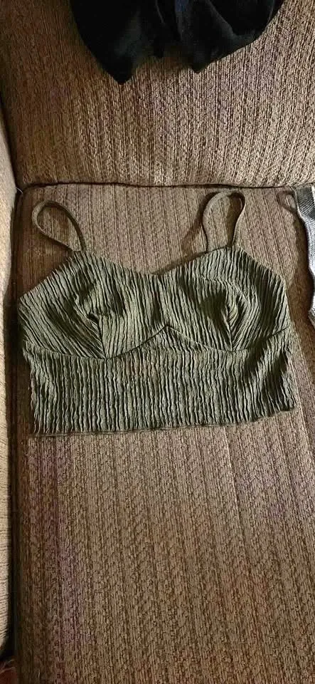 Green Crop Top thumbnail