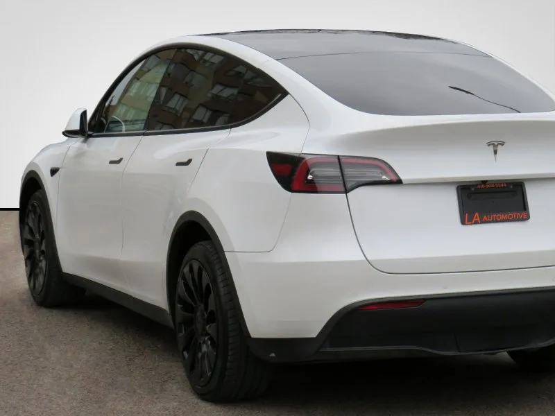 2022 Tesla model y long range awd w/ fsd image indicator(7)