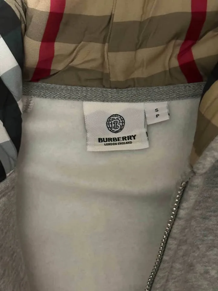 Burberry Gray Zip up Hoodie Size S image indicator(3)