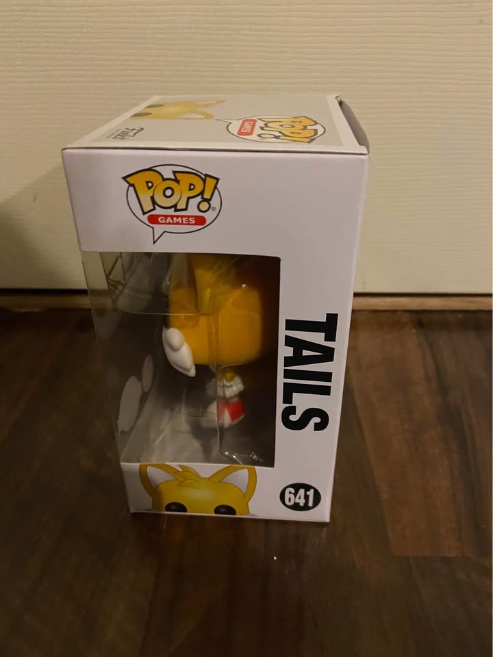 Sonic the Hedgehog Tails Flocked Funko Pop #641 - photo 2