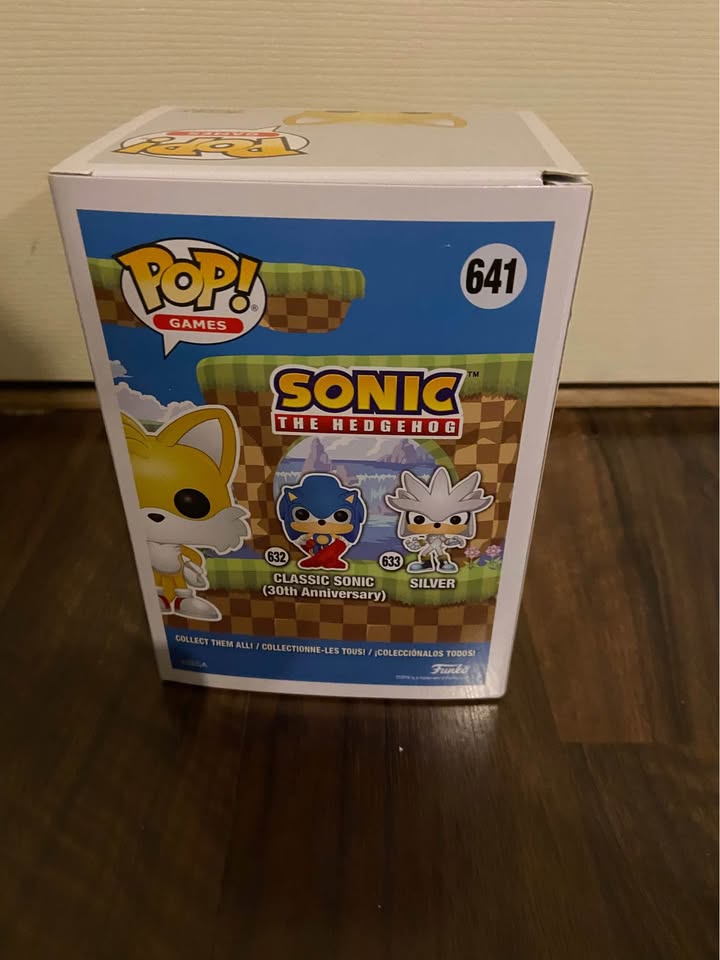 Sonic the Hedgehog Tails Flocked Funko Pop #641 - photo 3