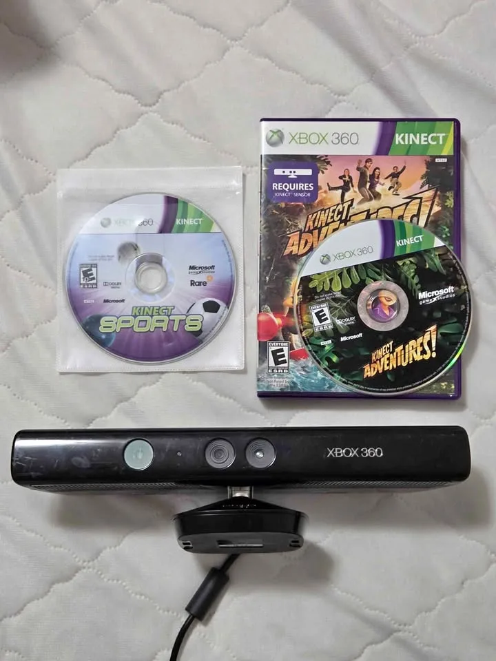 Kinect, With 2 Games thumbnail