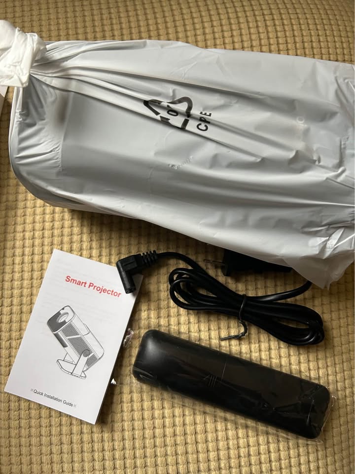 Mini Projector with WiFi and Bluetooth, 4k Support - photo 2