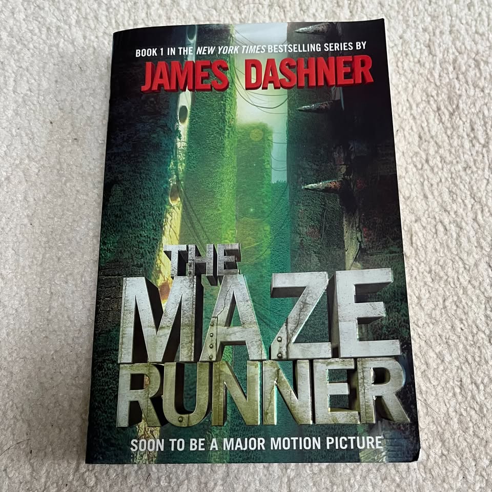 The Maze Runner Series - by James Dashner - photo 3