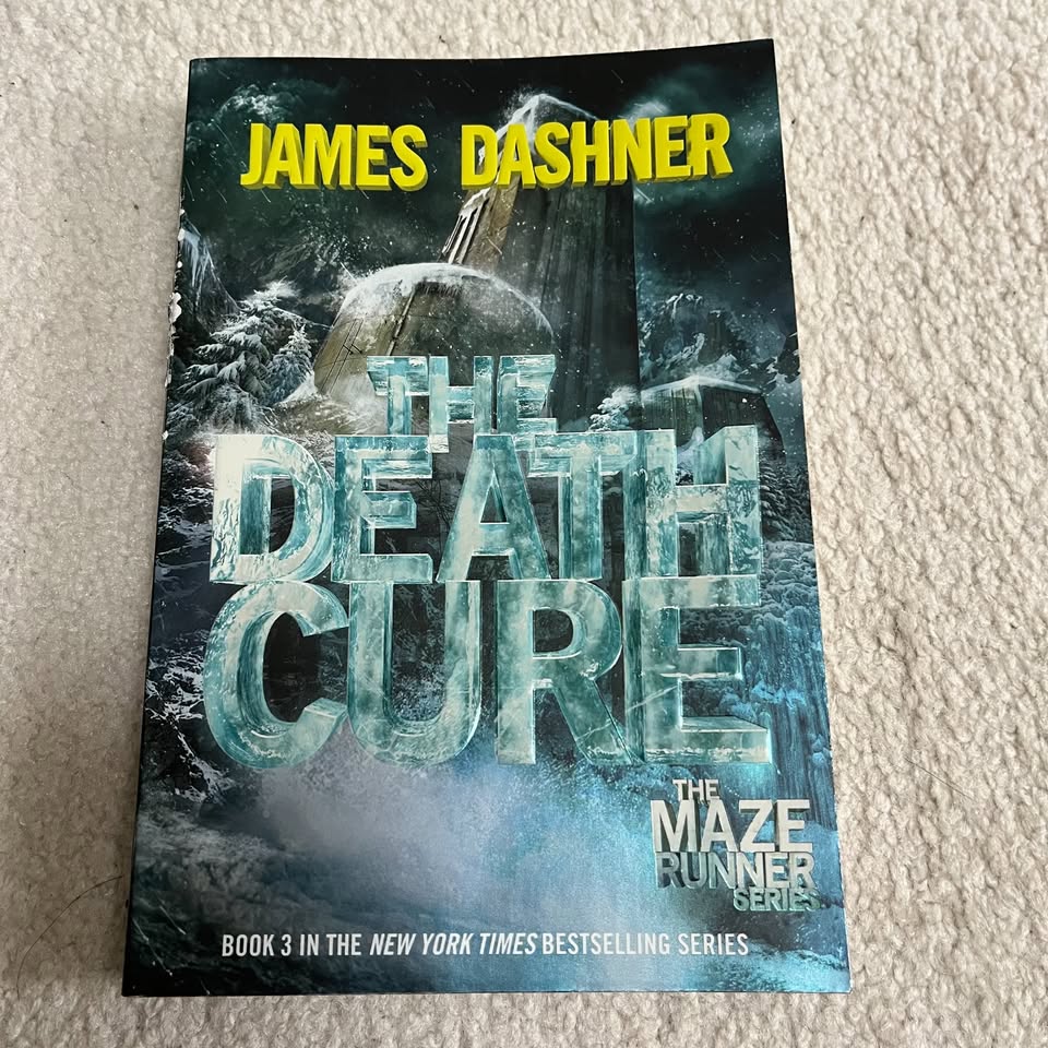 The Maze Runner Series - by James Dashner - photo 5