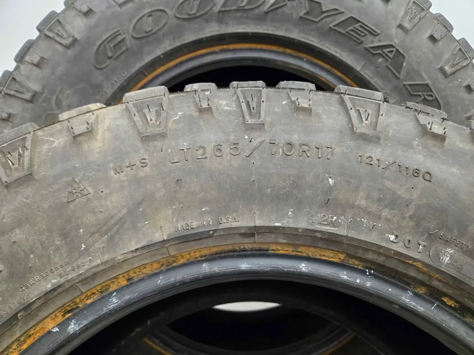 Goodyear Wrangler Duratrac Tires- LT265/70R17 image indicator(9)