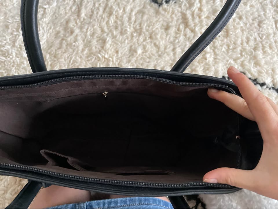 Brand new women’s designer purse - photo 3