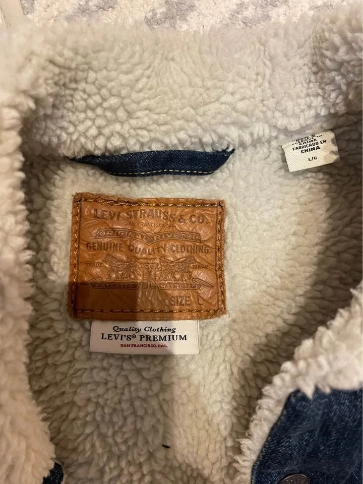 LEVI’S SHERPA TRUCKER JACKET Man L image indicator(2)