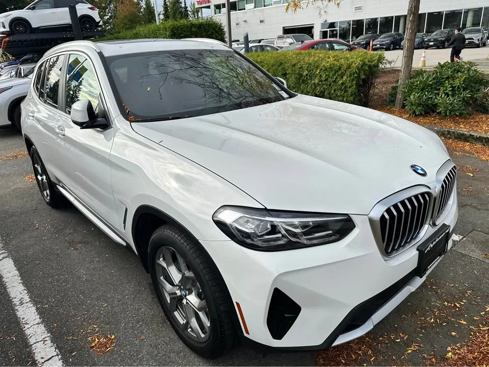 2022 BMW X3 image indicator(4)