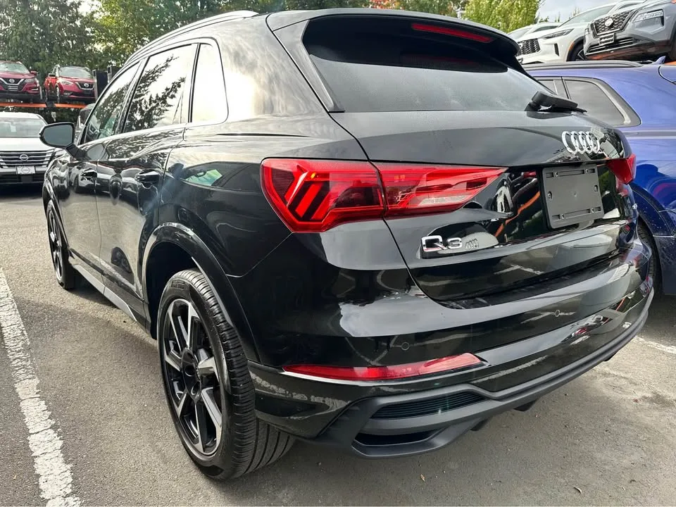 2024 Audi Q3 image indicator(7)