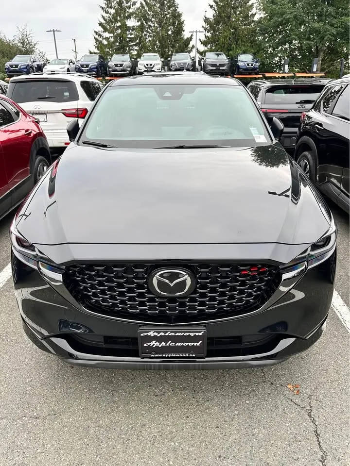 2023 Mazda CX-5 Sport Design AWD image indicator(4)