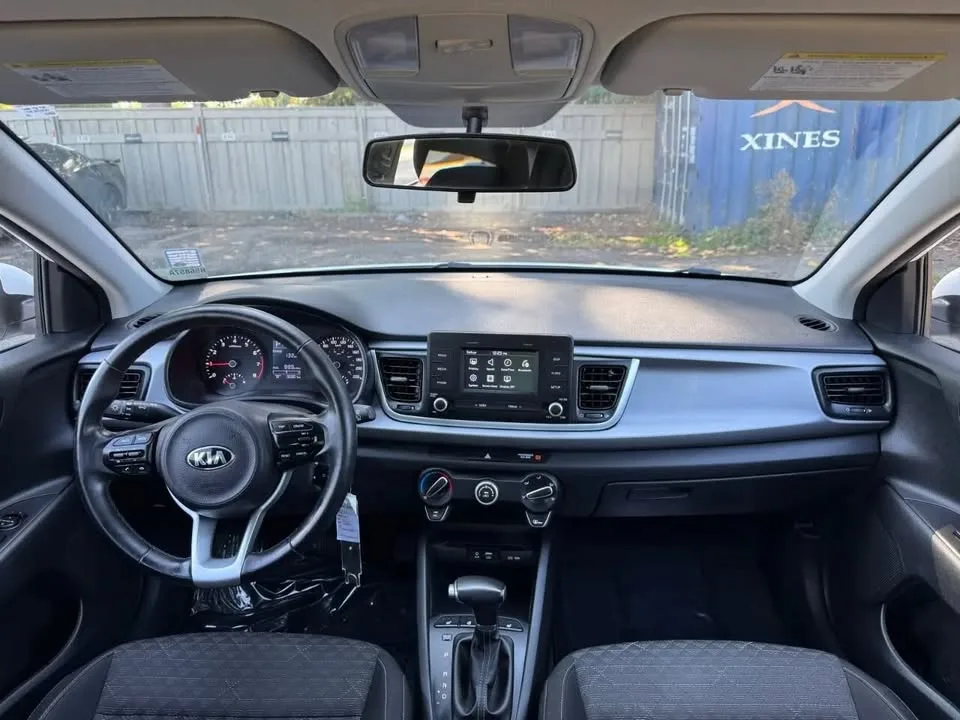 2018 Kia rio lx - 5-door image indicator(8)