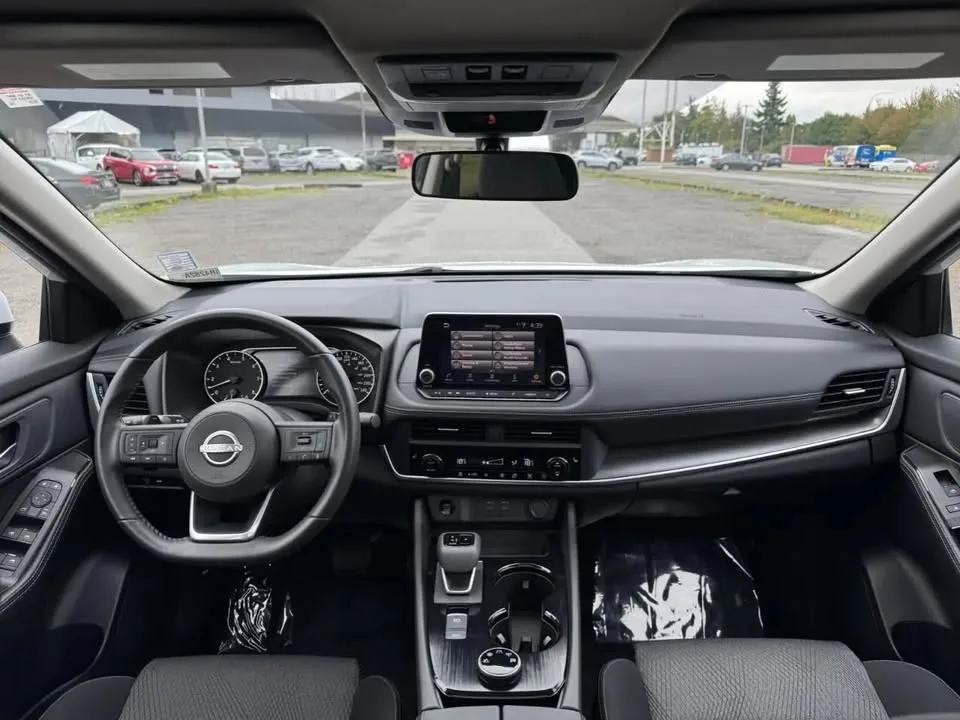 2024 Nissan Rogue SV Moonroof AWD - CPO image indicator(5)