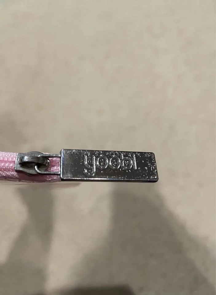 Glittery Pink Pencil Case image indicator(4)