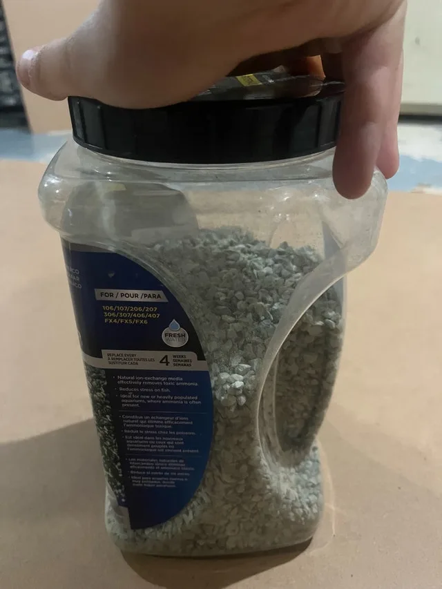 Fluval Ammonia Remover image indicator(2)