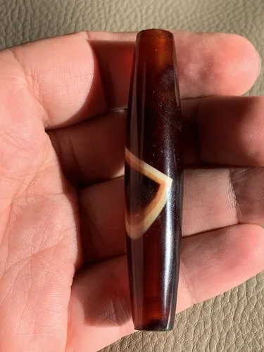 Magic Tibetan Old Style Agate One Eye 15 X 76 MM image indicator(3)