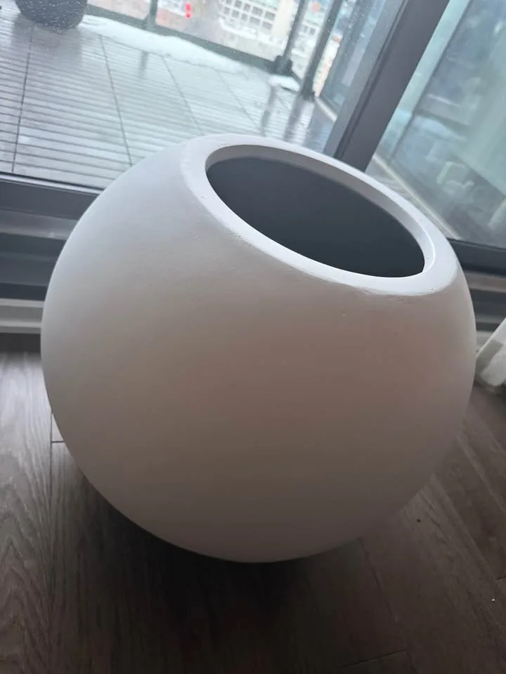 Crate & Barrel Sphere Planter – Small (White) image indicator(3)