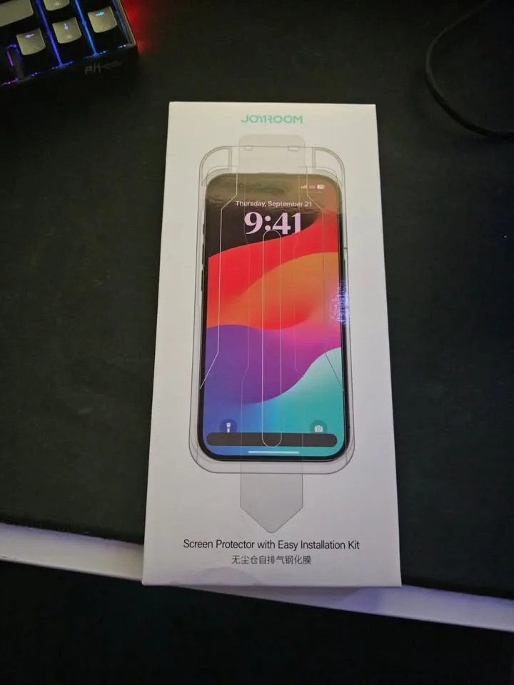 Iphone 15 pro case (spigen cover) + iphone 14 pro screen protect image indicator(5)