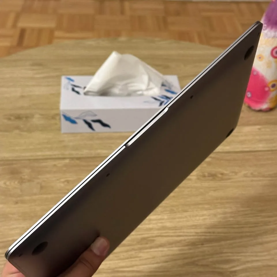 Apple MacBook Air - 2020 - M1 16/512 GB - Space Grey image indicator(6)