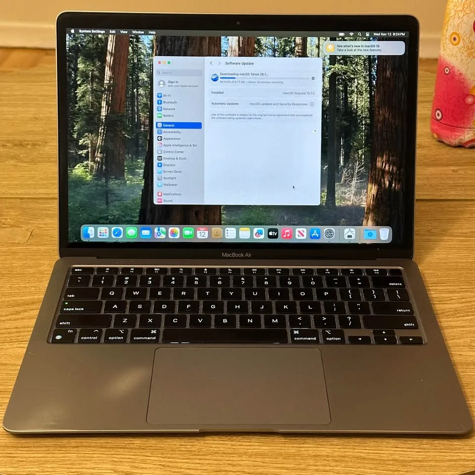 Apple MacBook Air - 2020 - M1 16/512 GB - Space Grey image indicator(7)
