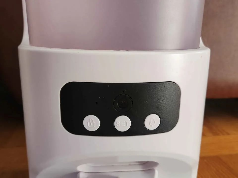 Automatic Cat Feeder with Camera – 4L Smart Food Dispenser image indicator(4)