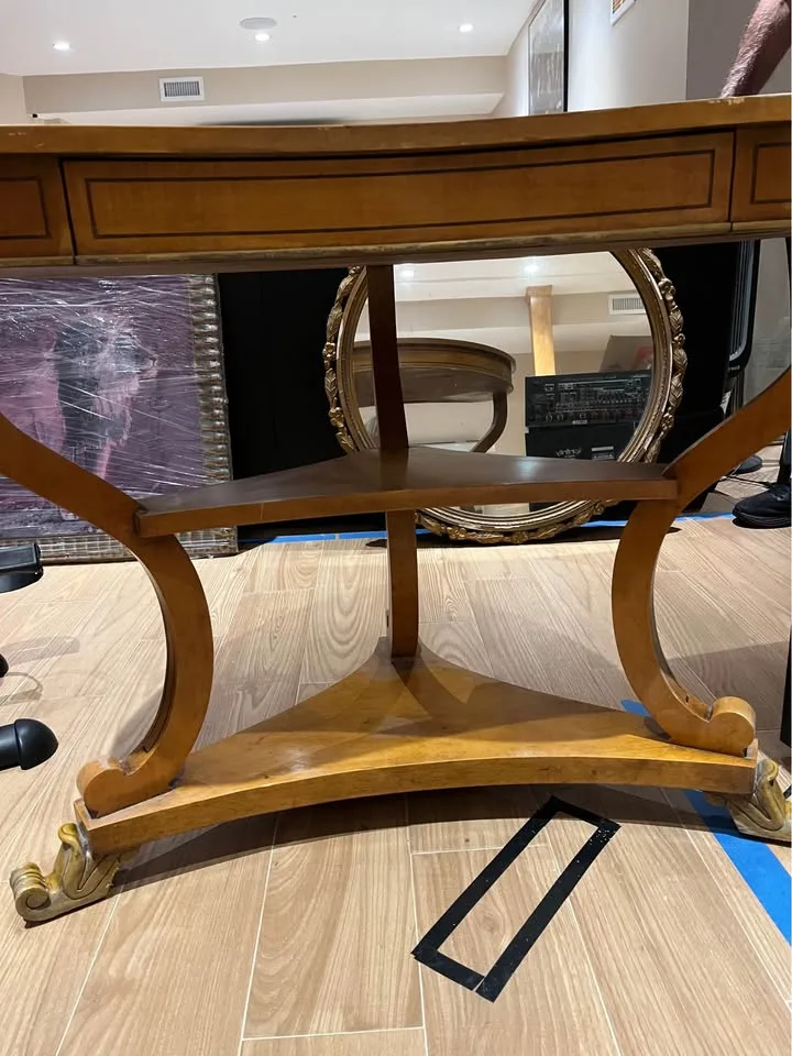 Vintage kidney shaped writing desk image indicator(2)