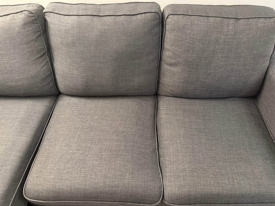 Three seat couhh ch with left facing chaise - photo 2