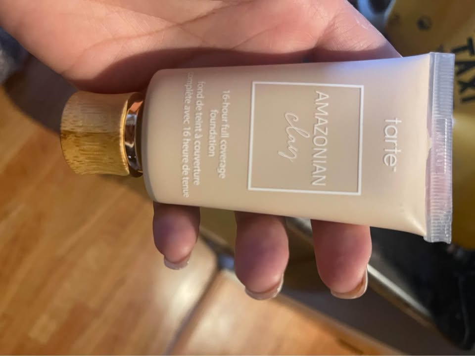 Tarte Amazonian clay 16 hour foundation 14N Ivory - photo 3
