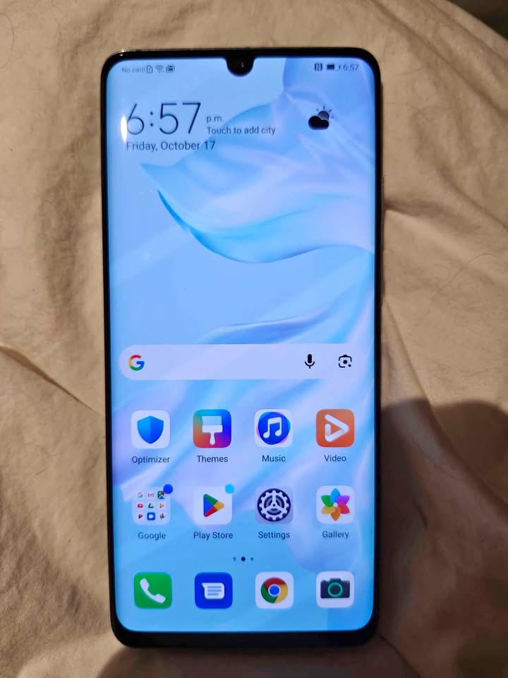 Huawei P30 PRO, 256 GB, 8 RAM, can put two SIM card