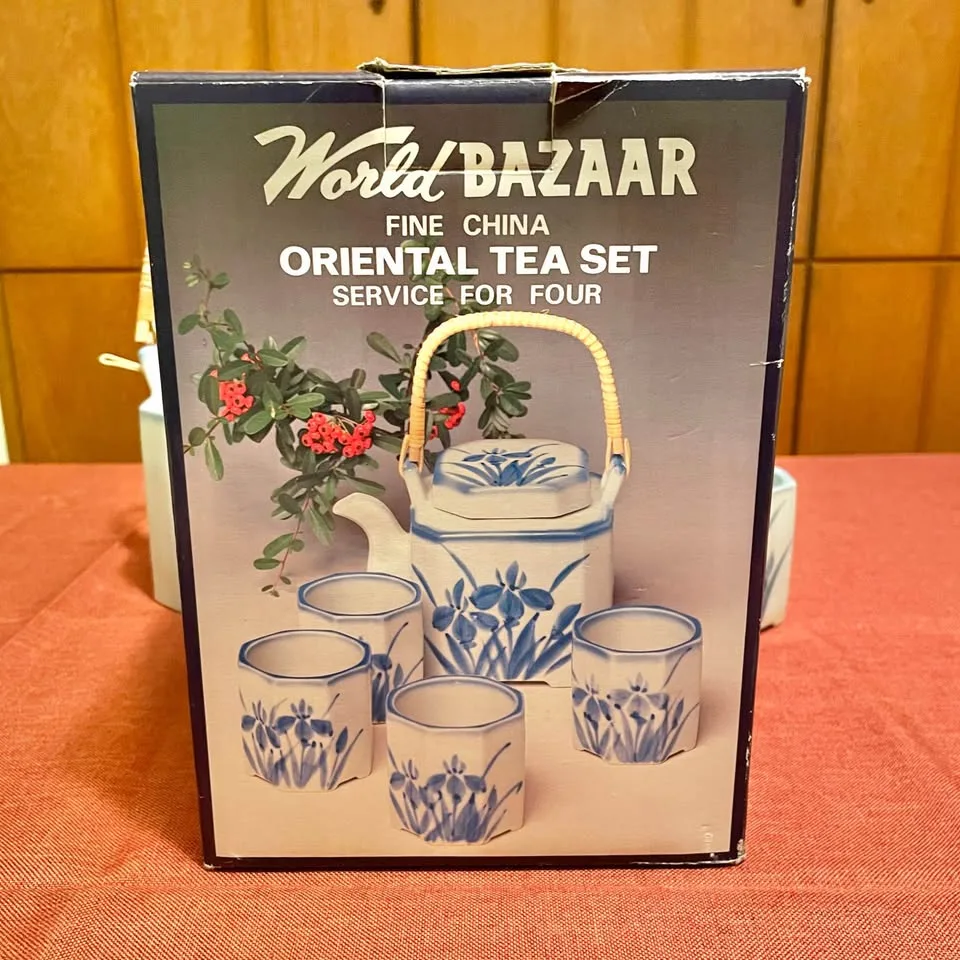 NEW✨Oriental Fine China Tea Set (Service for 4) image indicator(7)