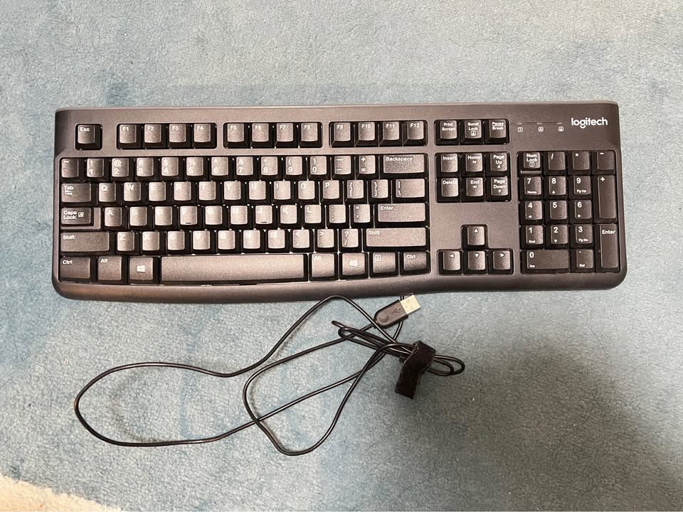 Logitech wired USB keyboard - photo 2