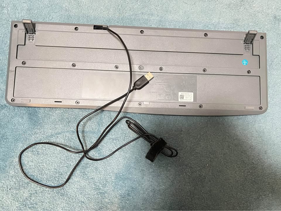 Logitech wired USB keyboard - photo 3
