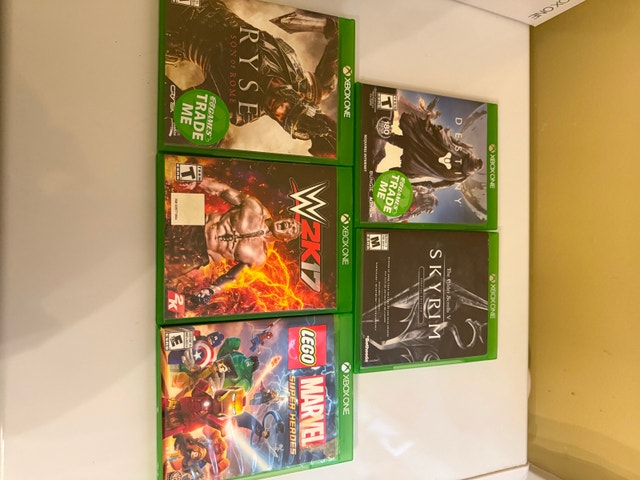 Xbox One S 1 TB Gears of War 4 Bundle + 5 Game - photo 5
