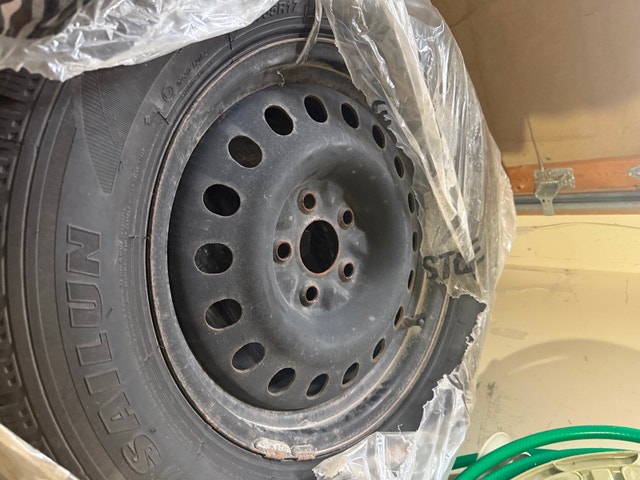 Winter Tires on Rims – Sailun Ice Blazer 245/65R17 - photo 2