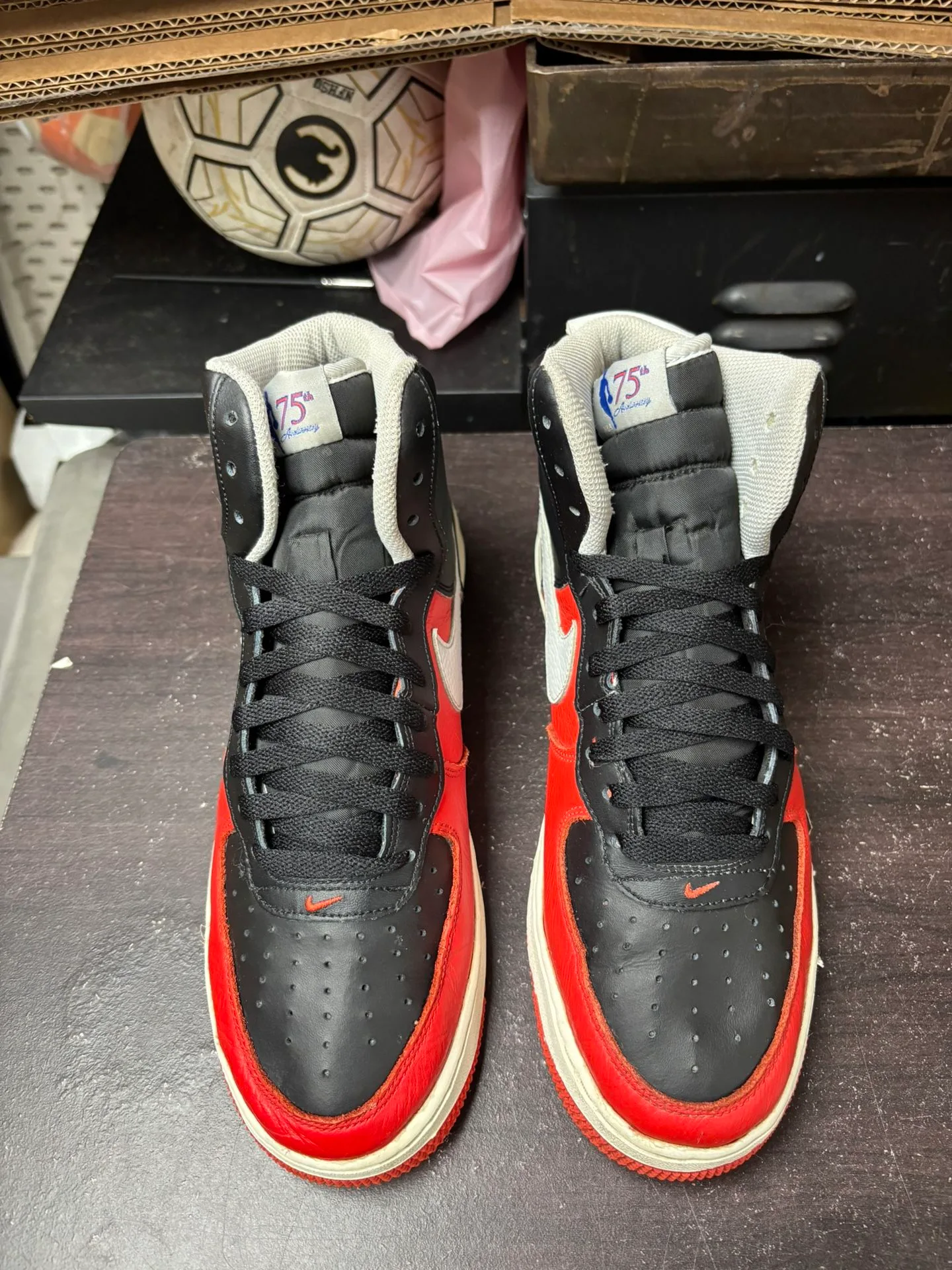 Air Force 1 High NBA 75th Anniversary image indicator(2)