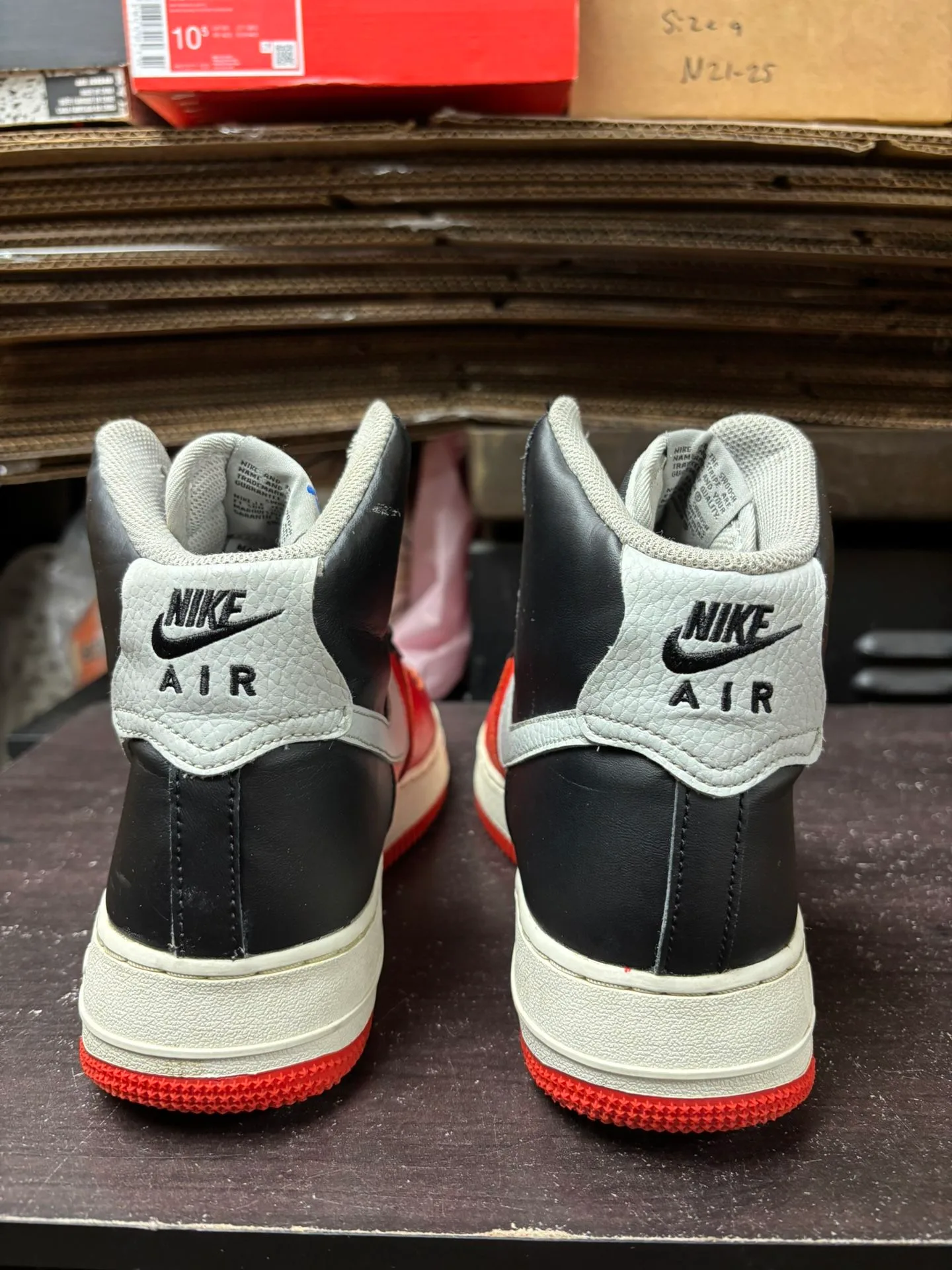 Air Force 1 High NBA 75th Anniversary image indicator(4)