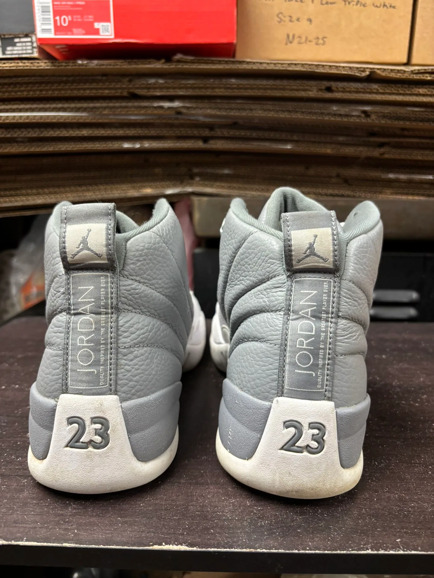 Air Jordan 12 Stealth image indicator(4)