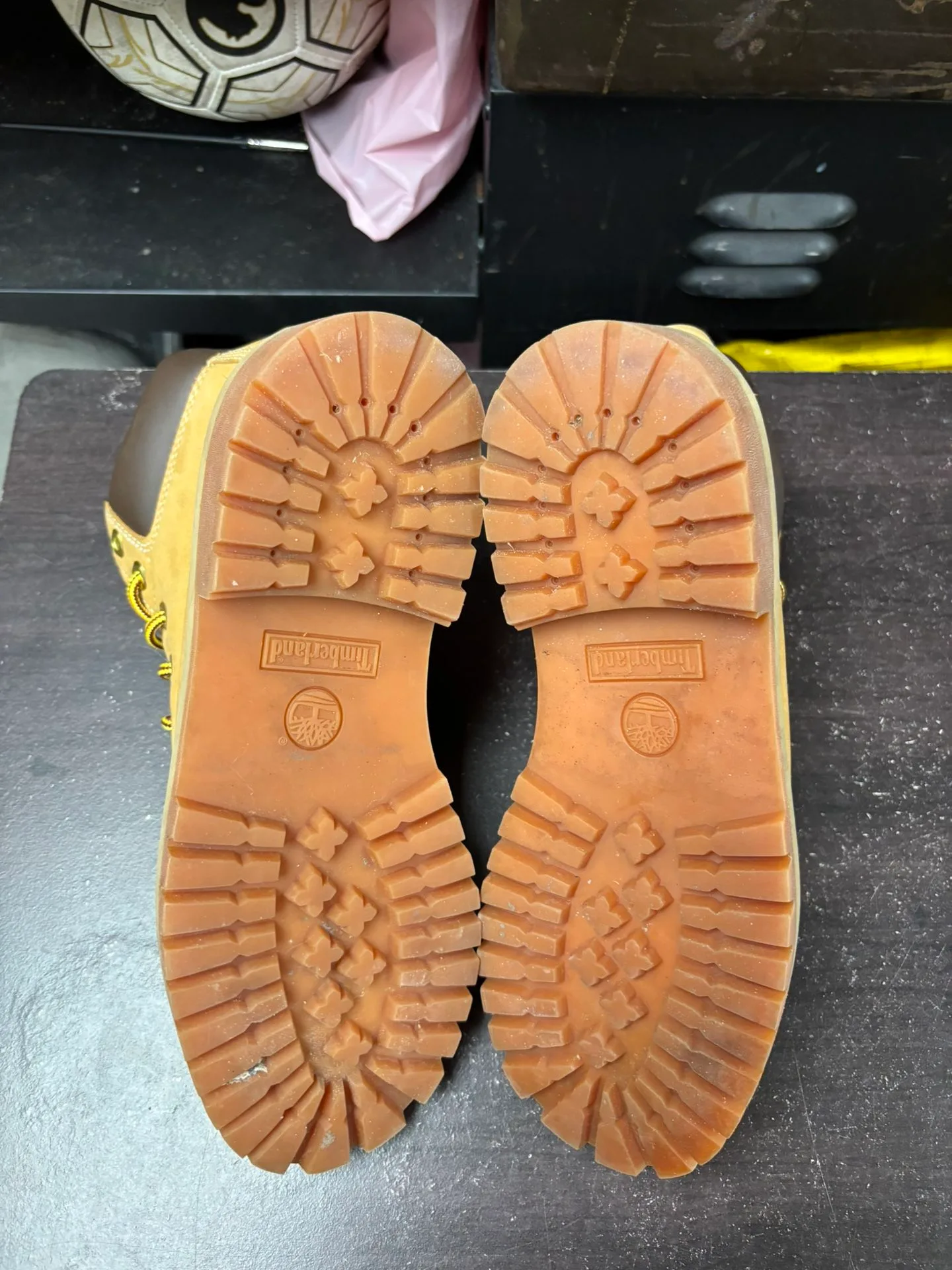 Biege Timberland Boots image indicator(3)