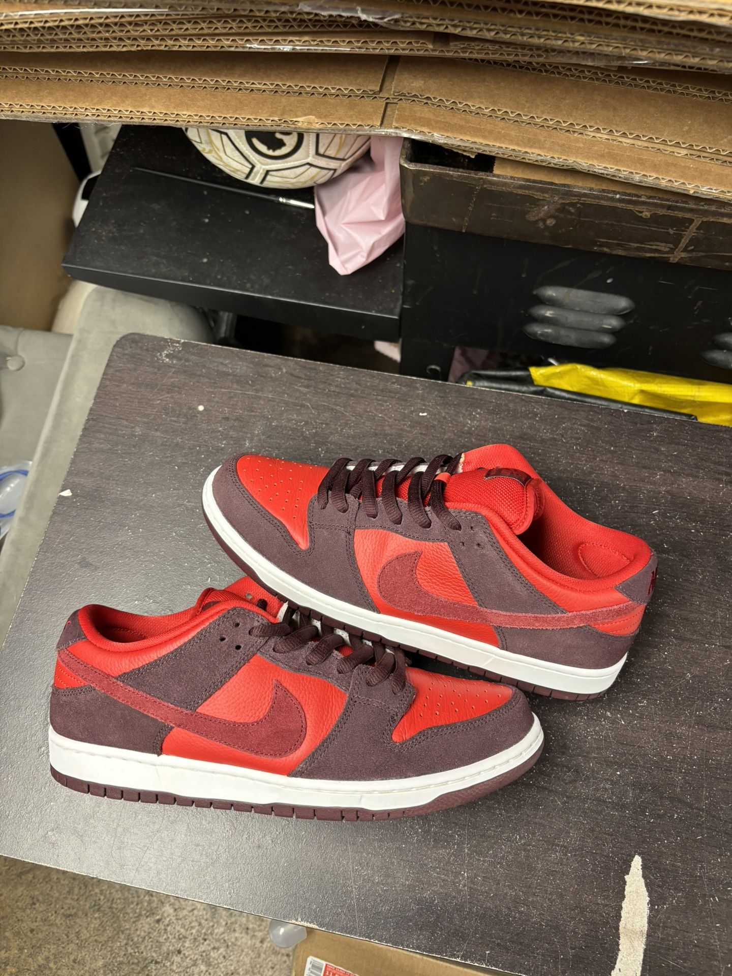 Nike Dunk Low Sb Cherry