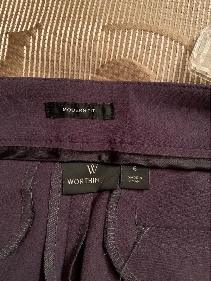 Women’s Pants image indicator(2)