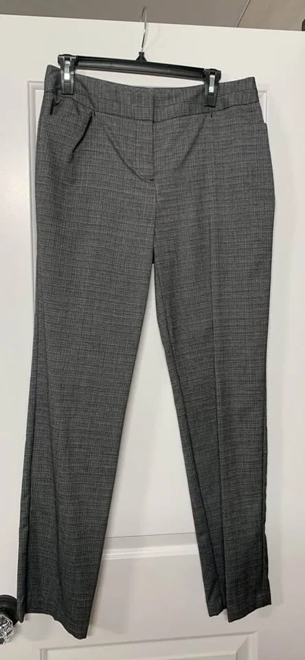 Women’s Pants image indicator(3)