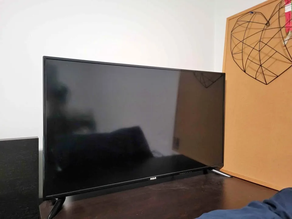 41 inch standard TV